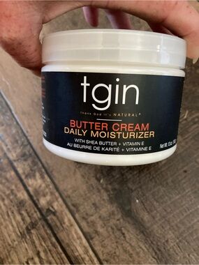 Butter Cream Daily Moisturizer — White